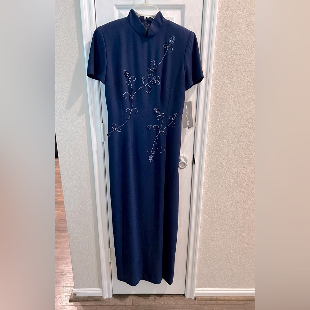 Gorgeous Maggie London Rare Navy Blue Dress!